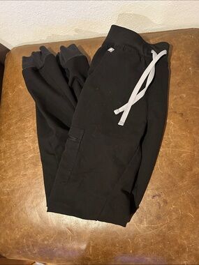 FIGS S/T Zamora Joggers